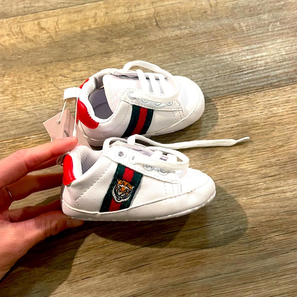 Baby shoes 3-5 months